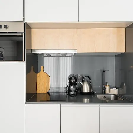 Guestready - Stylish With A Terrace Apartment Aveiro
